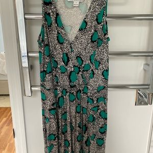 DVF sleeveless sz 8 black/white/teal dress